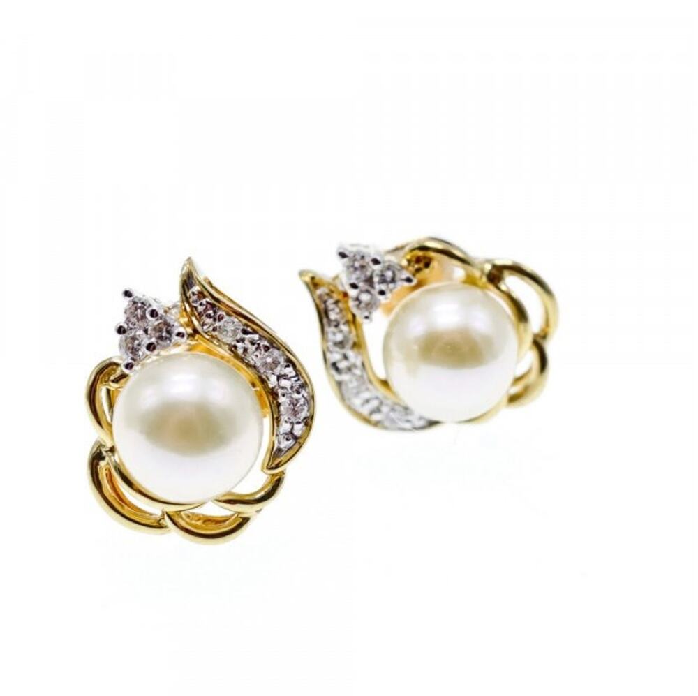 14K Yellow Gold Pearl & Diamonds Earrings